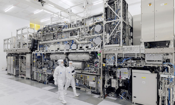 미국 어플라이드머티어리얼즈와 네덜란드 베시가 공동 개발한 하이브리드 본딩 통합 시스템 '키넥스(Kinex)'. [사진=어플라이드머티어리얼즈 홈페이지 캡처]
